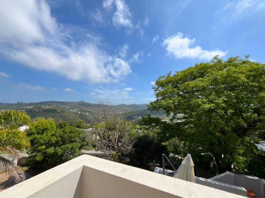5 Bedroom Property for Sale in Knysna Heights Western Cape